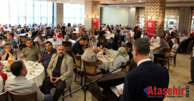 Ataşehir'de 15 Temmuz Demokrasi ve Milli Birlik Günü Etkinliği Düzenledi