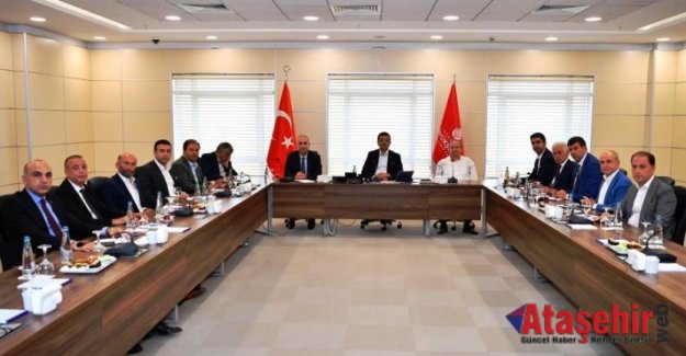 İBB Başkanı Ekrem İmamoğlu belediye başkanlar ile buluştu