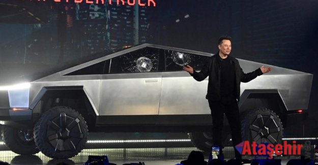 Elon Musk’ın net serveti  bir günde 768 milyon dolar eridi