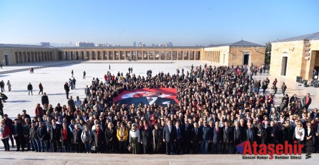 Maltepeliler Anıtkabir’e çıkarma yaptı