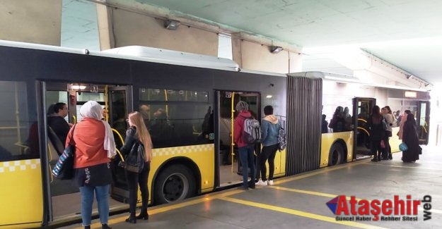 METROBÜS’TE 'İŞARETLİ BEKLEME YERİ' DÖNEMİ BAŞLIYOR