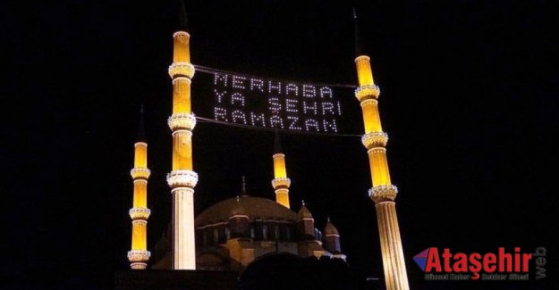 İstanbul'da Camiler Mahyalarla süslenecek