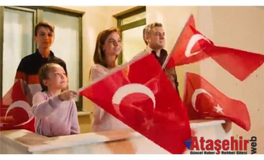 İstiklal Marşı'nı 'Balkonlardan okuyalım'
