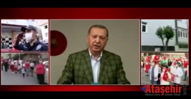 Cumhurbaşkanı Erdoğan, tüm yurtta okunan İstiklal Marşı‘na eşlik etti