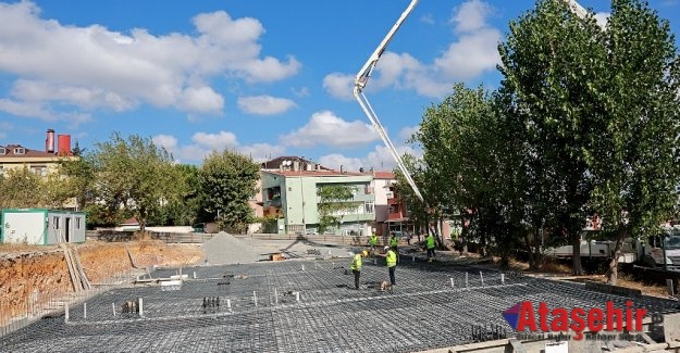 ATAŞEHİR’DE ÇOCUK GÜNDÜZ BAKIMEVİNİN TEMELİ ATILDI