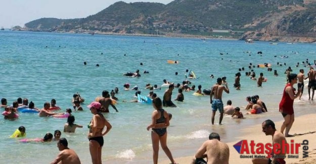 Rusya'dan Antalya'ya bu hafta kaç turist gittiği açıklandı