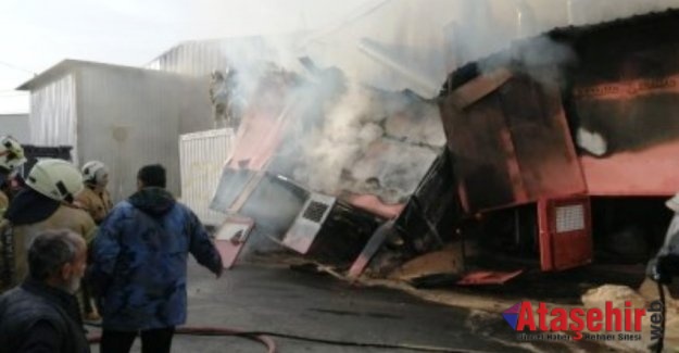 Ataşehir'de Mobilya Fabrikasında Korkutan Yangın