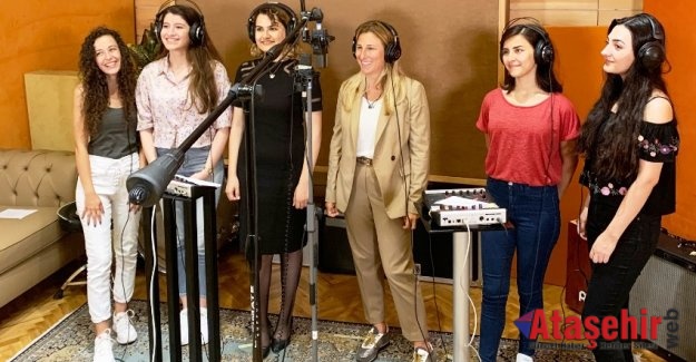 Türkiye’nin Mühendis Kızları Seslerini Artık Kendi Şarkılarıyla Duyuruyor!