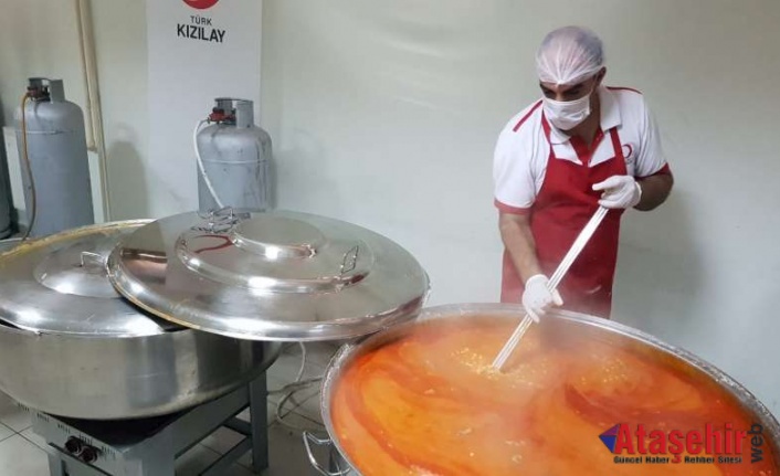 KIZILAY’DAN SELZEDELERE SICAK YEMEK