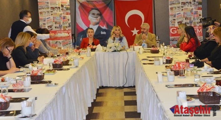 Ataşehir’de kadın siyasetçiler, kadına şiddeti ve sorunlarını ele aldı