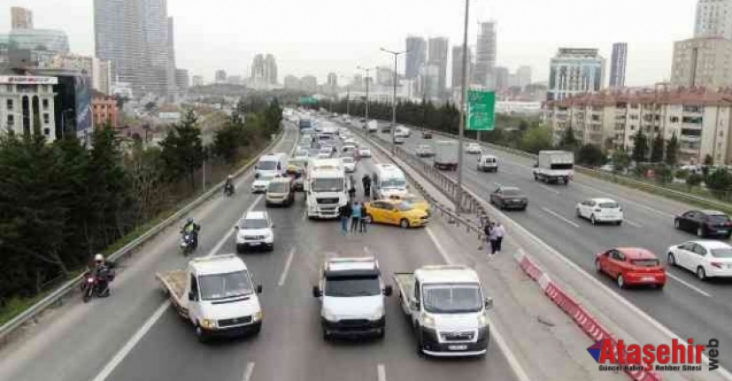 Ataşehir'de zincirleme kaza