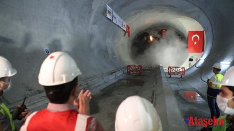 ÜMRANİYE-ATAŞEHİR-GÖZTEPE METROSU TÜM HIZIYLA SÜRÜYOR