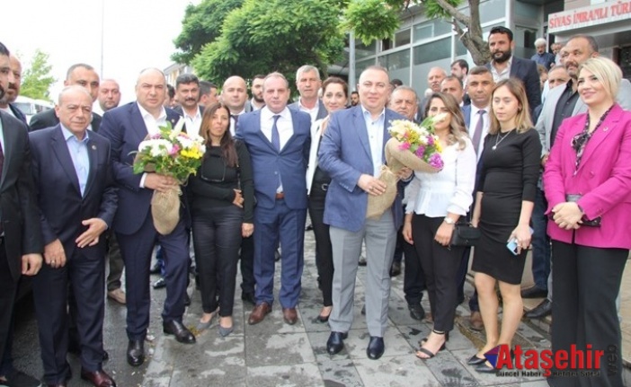MHP Ataşehir ilçe teşkilatı vatandaşlarla buluştu