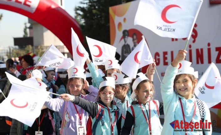 KIZILAY HAFTASI TÜM TÜRKİYE’DE COŞKUYLA KUTLANDI