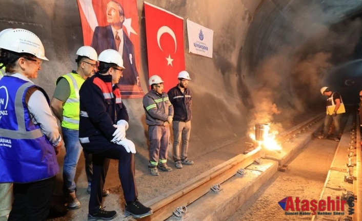 ÜMRANİYE-ATAŞEHİR-GÖZTEPE METRO HATTININ RAY DÖŞEME İŞLEMLERİ BAŞLADI
