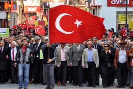 23 Ekim'de Şehitlerimiz İçin Tüm Türkiye Tek Vücut Olup Yürüyüşler Düzenleyecek!!! 