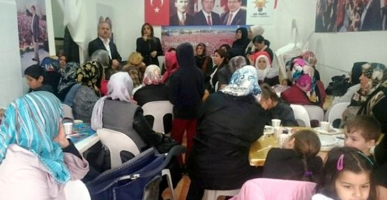 AK PARTİ MİLLETVEKİLİ ADAYI HACIBEKTAŞOĞLU, KADINLARIN SORUNLARINI DİNLEDİ