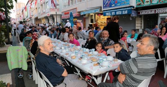 Ataşehir’de Ramazan coşkusu devam ediyor