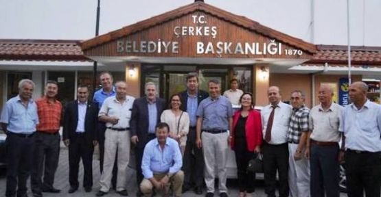 CHP Milletvekilleri Çerkeş Belediyesini Ziyaret Etti