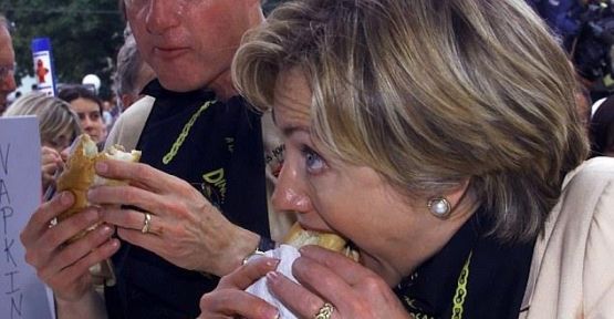 Çinli işadamı Clintonlarla yemek için 500 bin dolar ödedi