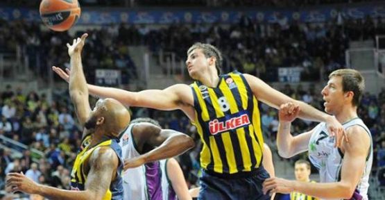 Fenerbahçe Ülker 78 - 63 Unicaja Malaga'yı Yendi