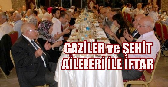 Kaymakamlık Şehit Aileleri, Gaziler ve Yakınlarıyla İftar Yaptı