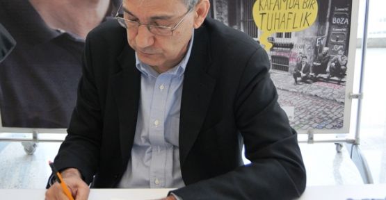 Orhan Pamuk Kadıköylülerle Buluştu