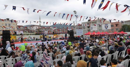 Sultanbeyli'de Anaokulları Şenliği Düzenlendi