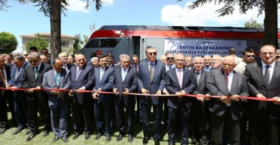 Yüksek Hızlı Tren ilk seferine başladı