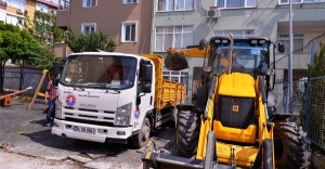 Maltepe Belediyesi’nden duvarı çöken okula anında müdahale