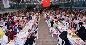 Bedirhan Gökçe, şiirlerini Maltepeliler için okudu