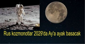 Rus kozmonotlar 2029'da Ay'a ayak basacak