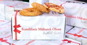 Ataşehir’de Mevlid Kandili’nde simit dağıtıldı