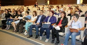 Ataşehir'de Kansere karşı bilinçlendirme semineri düzenlendi