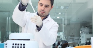 Türk bilim adamları antibiyotik direncine çare arıyor