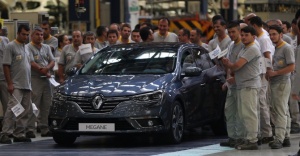 Oyak Renault, Megane Sedan üretimine başladı