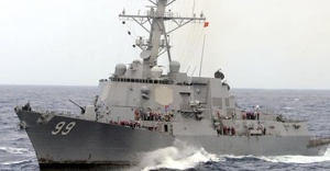 ABD, İran gemilerine ateş açtı