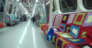 İstanbul'da  Metrolara anne eli değdi
