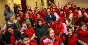 Öğrencilere Beykoz Belediyesinden 1500 Diş Fırçası