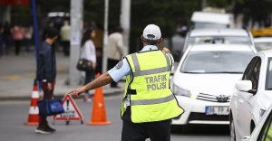 İSTANBUL'DA BAZI YOLLAR TRAFİĞE KAPATILACAK