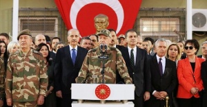 Erdoğan, sınır birliklerine askeri kamuflajla seslendi