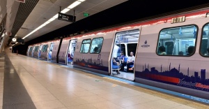 İSTANBUL'DA METRO UZUYOR TRAFİK RAHATLIYOR