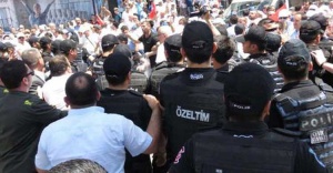 Ataşehir'de Servisçiler eylem yaptı