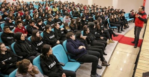 ATAŞEHİR’DE 7 BİN 513 ÖĞRENCİYE DEPREM SEMİNERİ VERİLDİ