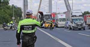 İSTANBUL'DA BAZI YOLLAR TRAFİĞE KAPATILACAK