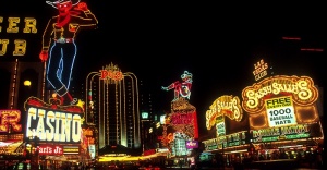 Çaldıkları Yarım milyon doları Las Vegas'ta kumarda harcadı