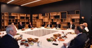 Ekrem İmamoğlu, CHP'li belediye başkanlarıyla toplantı düzenledi.