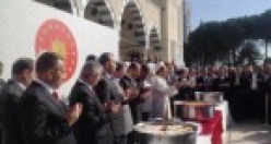 Ataşehir Mimar Sinan Cami, Aşure Dağıtımı