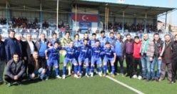 Ataşehir Çamoluk Spor Şamiyonluk Fotoları