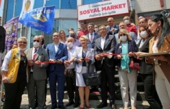 ATAŞEHİR’DE SOSYAL MARKET’İN RESMİ AÇILIŞI YAPILDI